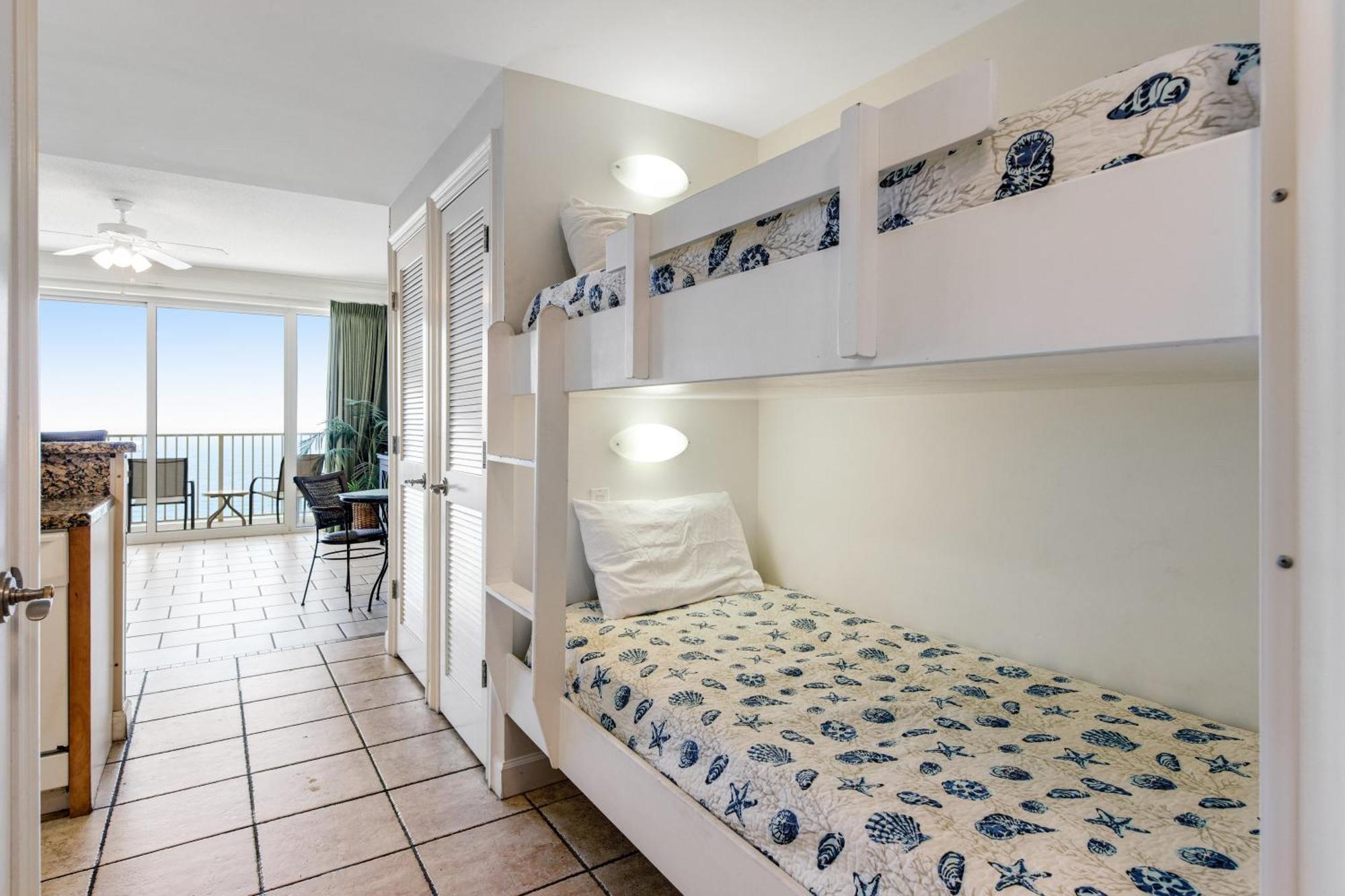 Fantastic Ocean Front 1 Bd Condo At Boardwalk In Panama City Beach! المظهر الخارجي الصورة